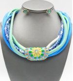 Floral Braided Cord Necklace lue 3.00